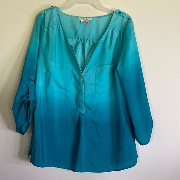 Tops - Como Petite Green Ombre Blouse M